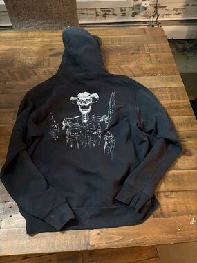 Men's Black Hooded Sweatshirt with Cowboy Skull Graphic
